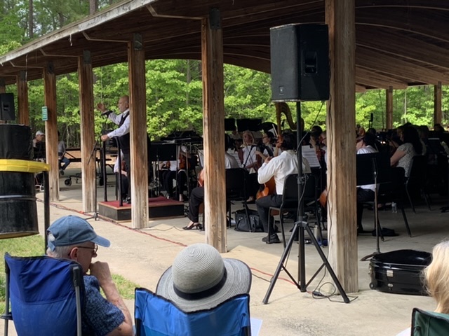 Enjoy scenes from our May 1, 2022 Pops in the Park Concert